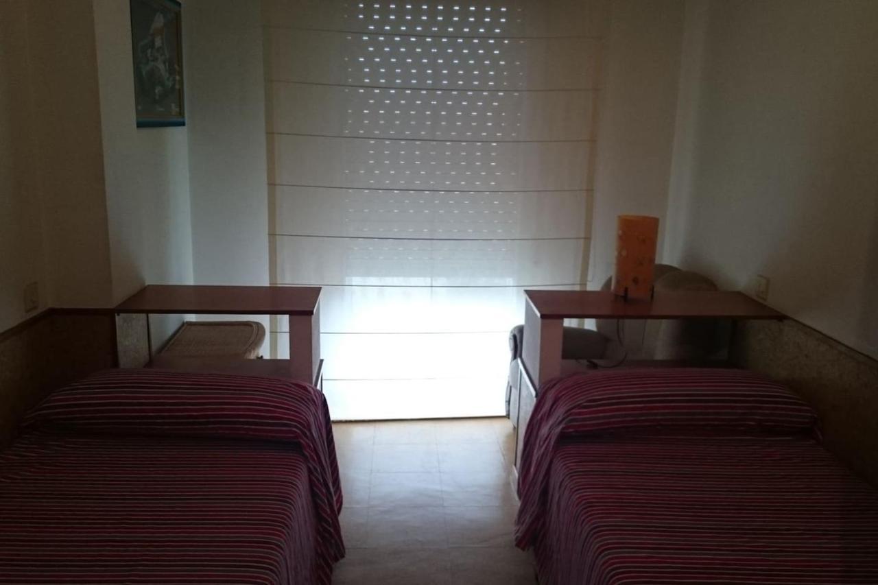 Ferienwohnung Se Alquila Piso Centrico En Sanxenxo C/Garaje Exterior foto