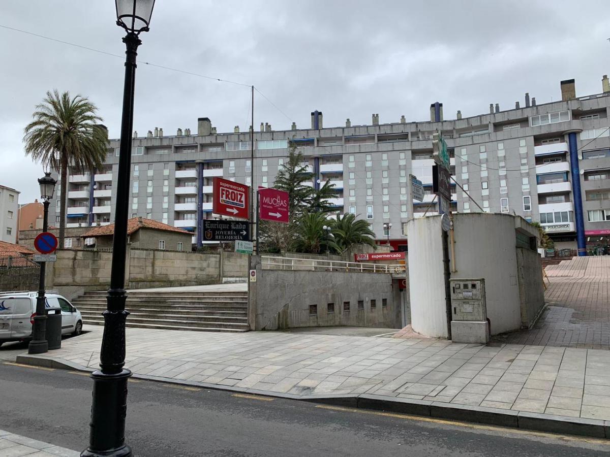 Ferienwohnung Se Alquila Piso Centrico En Sanxenxo C/Garaje Exterior foto